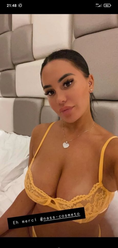 Milla Jasmine OnlyFans Bilder