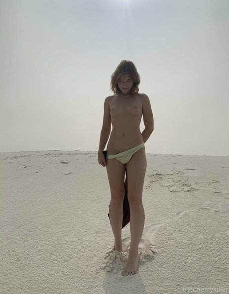 thestrawberrybutcher Leaks OnlyFans