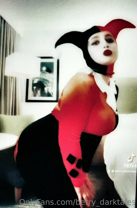 berry darktales Nacktbilder von OnlyFans geleakt