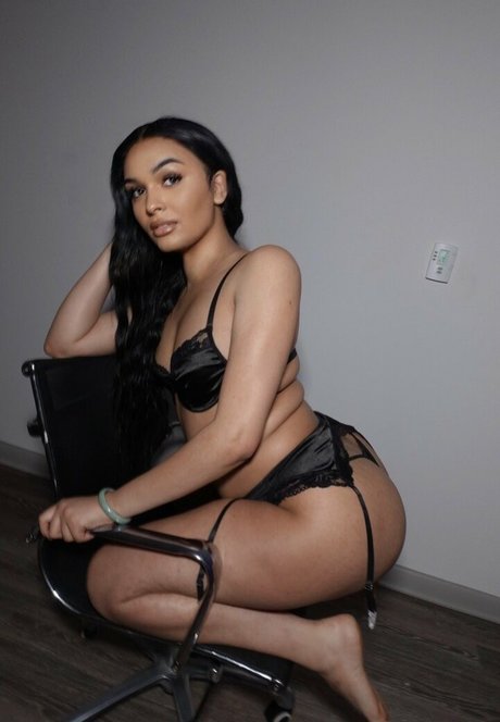 tsyazmin Kostenlose OnlyFans-Pornos