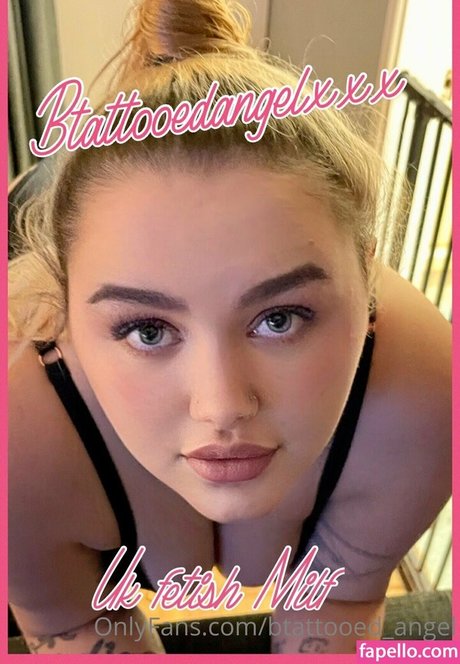 riesige falsche titten onlyfans XXX HD