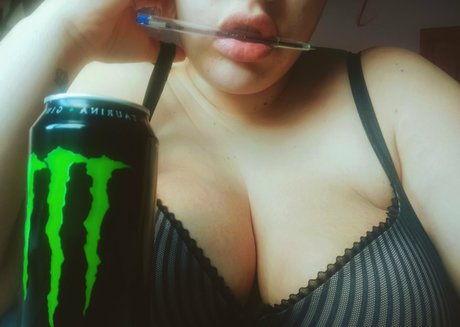 girlonfire12 OnlyFans Nacktbilder