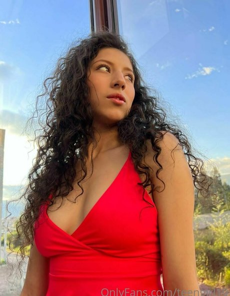 girlsweet19 OnlyFans