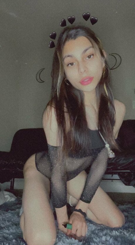 Angel Adora OnlyFans Bilder nackt