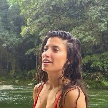 Tania Raymonde Sexy OnlyFans
