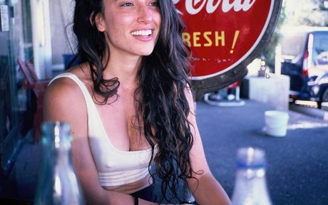 Tania Raymonde OnlyFans geleakte Bilder