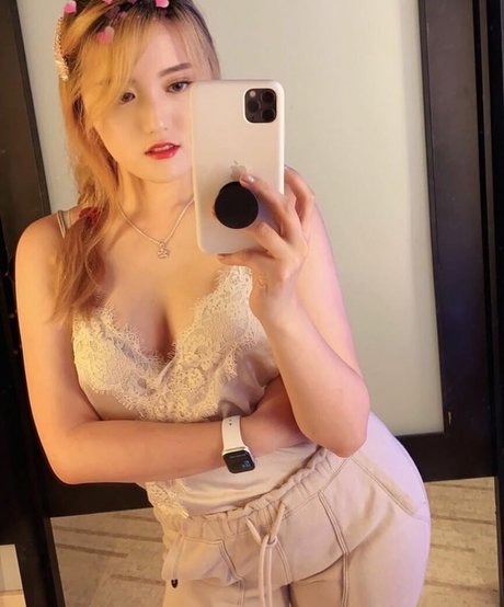 Plushys Nacktbilder OnlyFans Geleakt