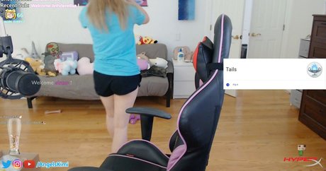 Plushys Nacktbilder von OnlyFans geleakt