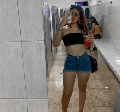 Karol Oliveira Füße OnlyFans