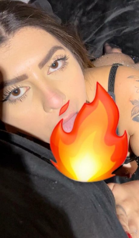 Eaethami OnlyFans Lesbisch