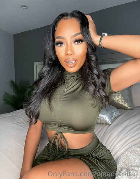 ninadoesitall OnlyFans Nacktbilder