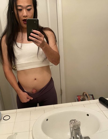 sabrina aoki OnlyFans geleakte Pornografie