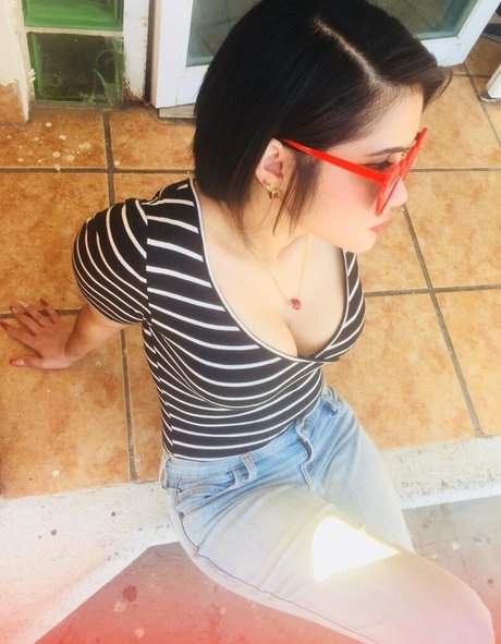 Red Velvet Doll OnlyFans