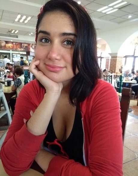 Red Velvet Doll OnlyFans Mega