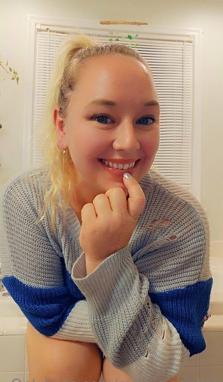 marymoonkat Nackt auf OnlyFans