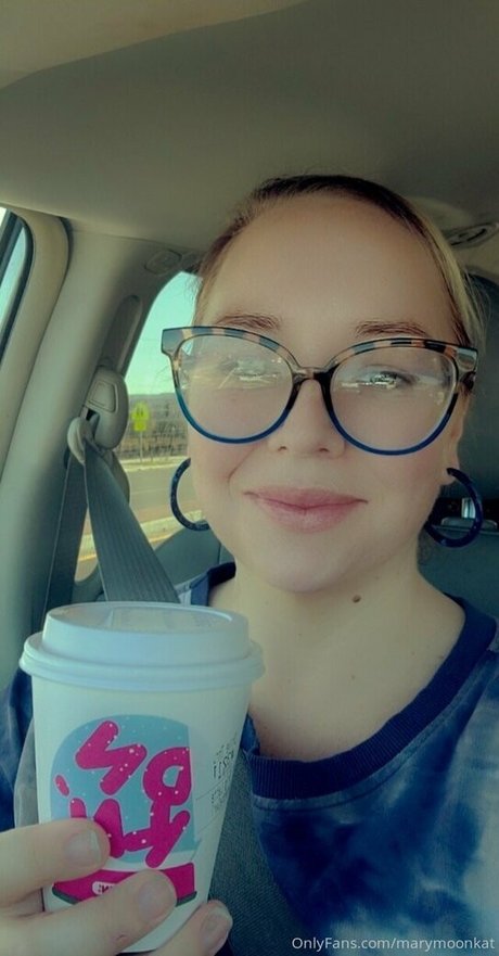marymoonkat OnlyFans OnlyFans