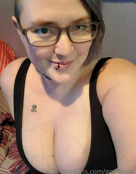 gothrosie OnlyFans XXX