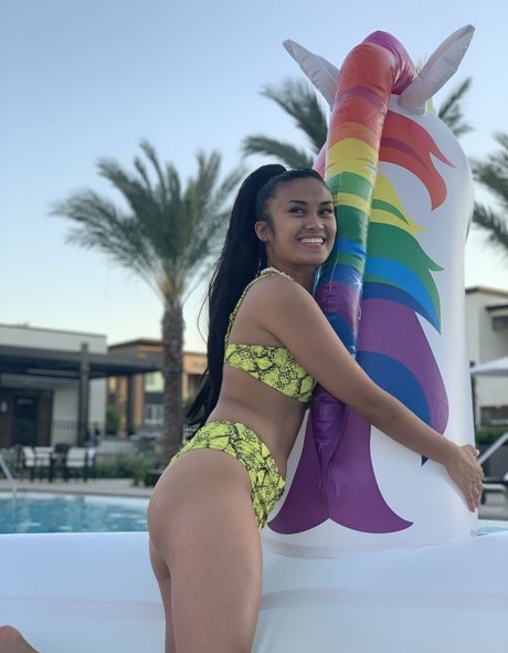 sunshinesina OnlyFans Nackt Leaks