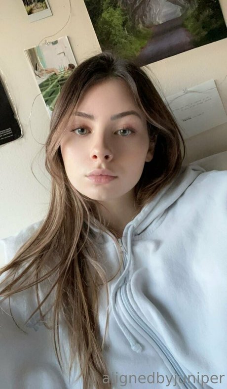 alignedbyjuniper OnlyFans NSFW