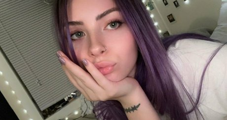 alignedbyjuniper Nacktbilder OnlyFans geleakt