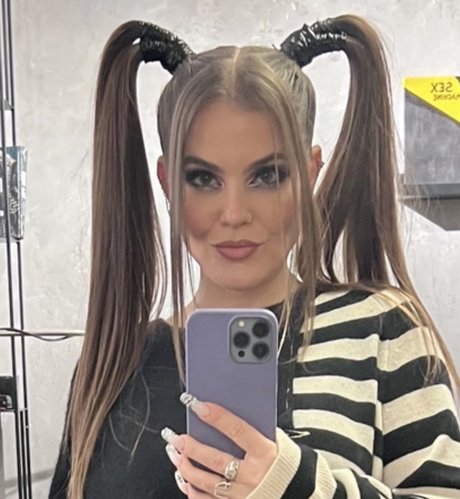 Sonya Tayurskaya OnlyFans Leak