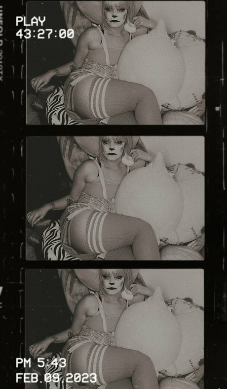 ls peek OnlyFans Porno