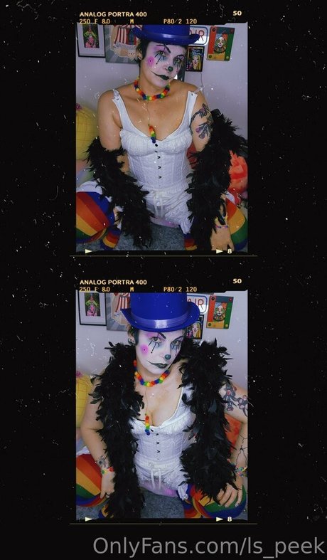 ls peek Nacktbilder-Leaks von OnlyFans