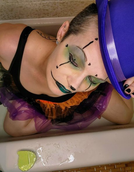 ls peek OnlyFans Nackt Leak