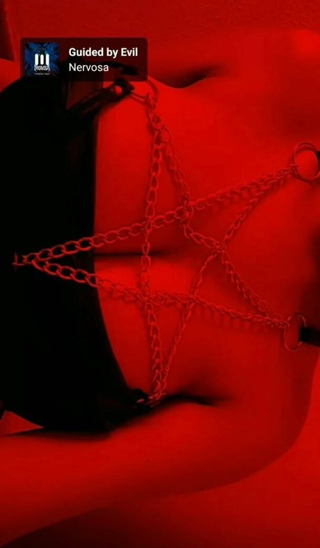 sexgothbarbie Nackt auf OnlyFans