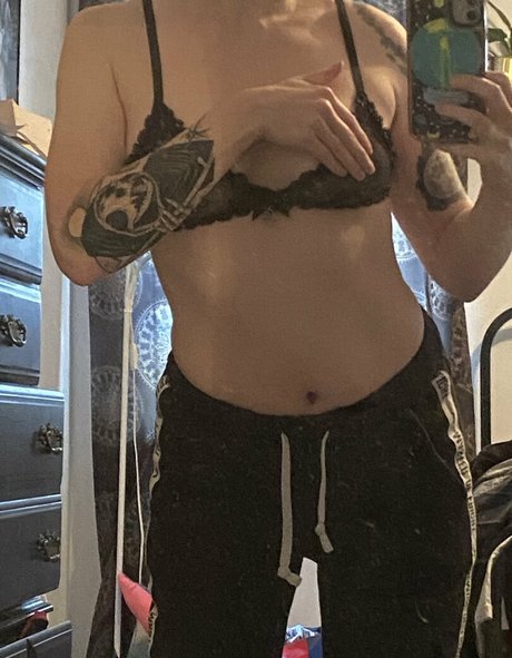 brieowth OnlyFans-Leaks