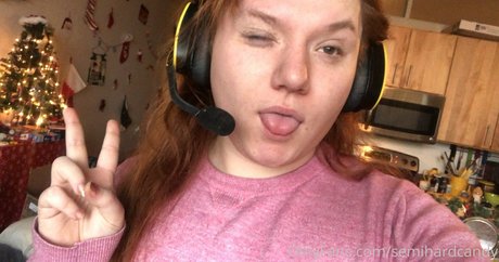 tragedyann Nacktbilder von OnlyFans geleakt