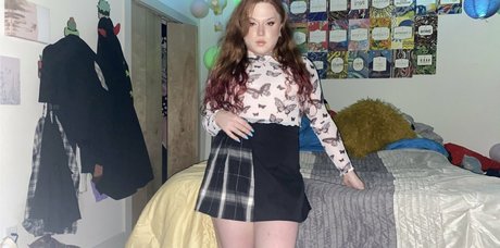 tragedyann OnlyFans Bilder