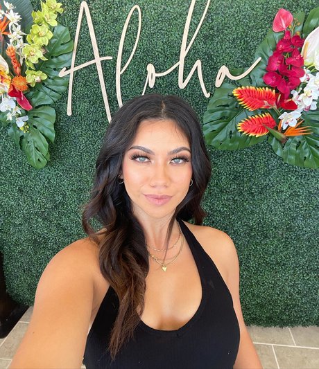 Kama Dung Nacktbilder von OnlyFans geleakt