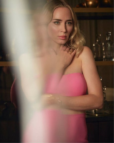 Emily Blunt Model OnlyFans Foto