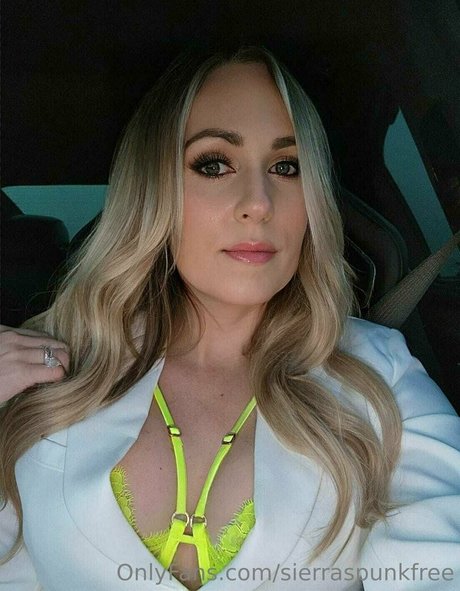 sierraspunkfree OnlyFans Arsch Leak