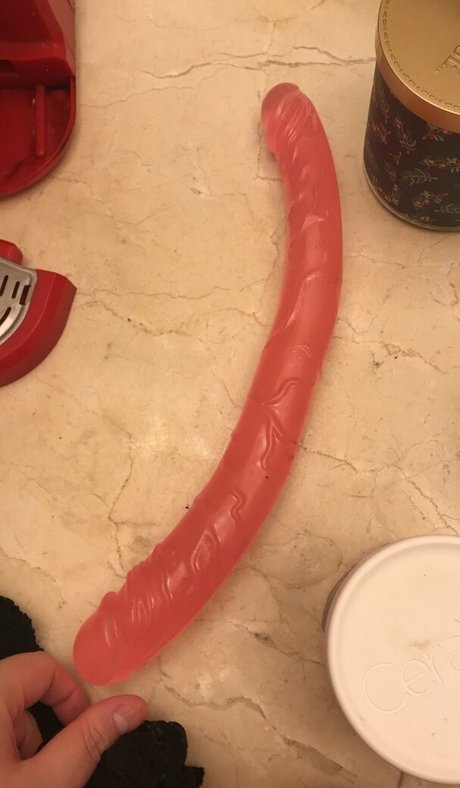 melo4free OnlyFans Bilder