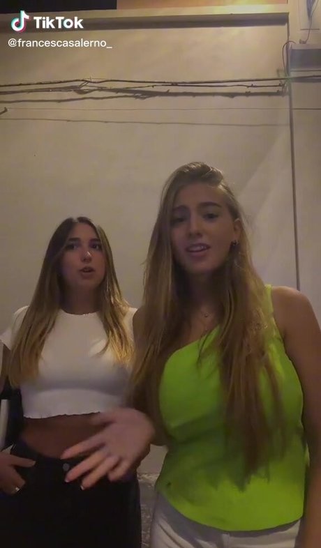 Francesca Salerno OnlyFans Nacktbilder