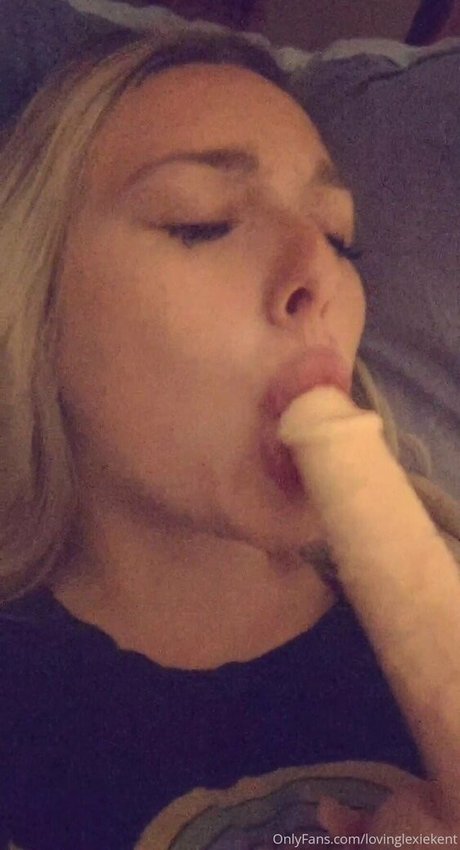 LovingLexieKent OnlyFans Nacktbilder