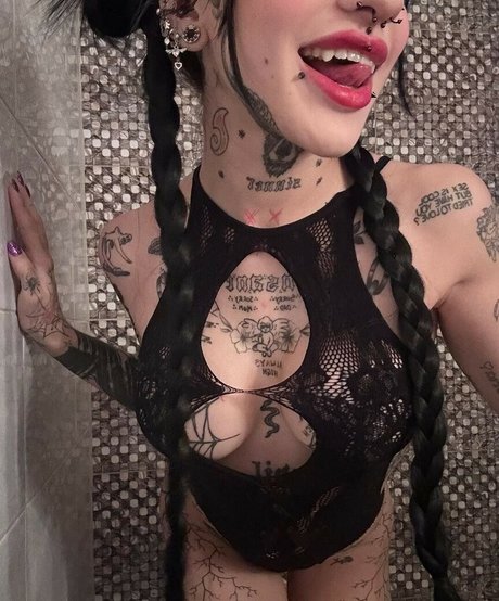 venussativaaa Nackt auf OnlyFans Leak