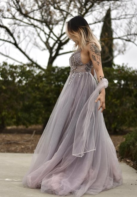 Emi Evans OnlyFans Bilder