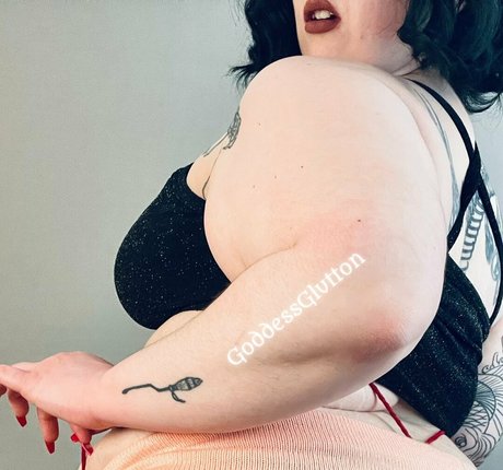 mommyglutton Bilder OnlyFans