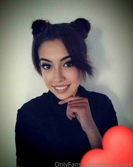 meryconlae OnlyFans Pornografie