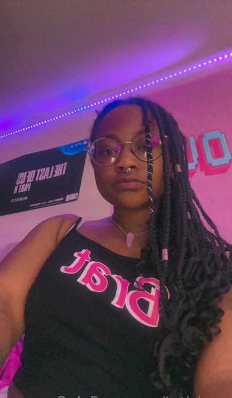 tati jpeg NurlyFans-Pornos