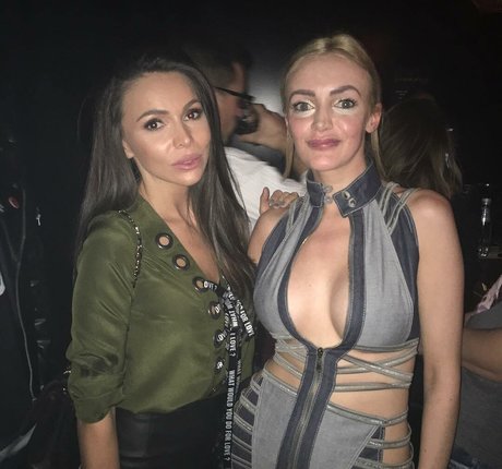 Kalina Balimezova Nacktbilder OnlyFans