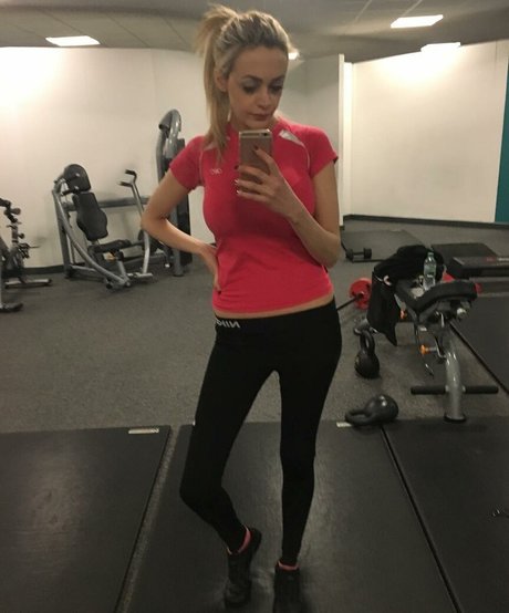 Kalina Balimezova Oben ohne OnlyFans