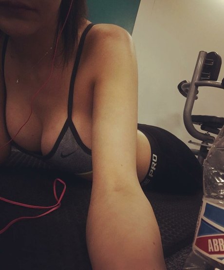 Kalina Balimezova Nacktbilder von OnlyFans geleakt