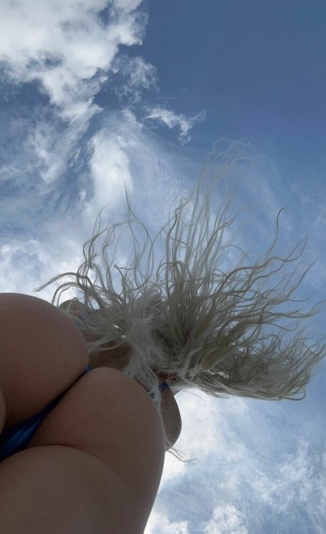 dance malyshka offi NurlyFans-Pornos