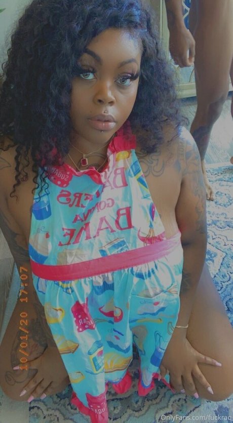 screwraq OnlyFans Nacktbilder