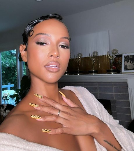 Karrueche OnlyFans Brüste Bild