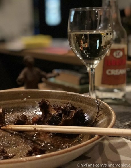 Sinnamon Love OnlyFans Leaks Gratis